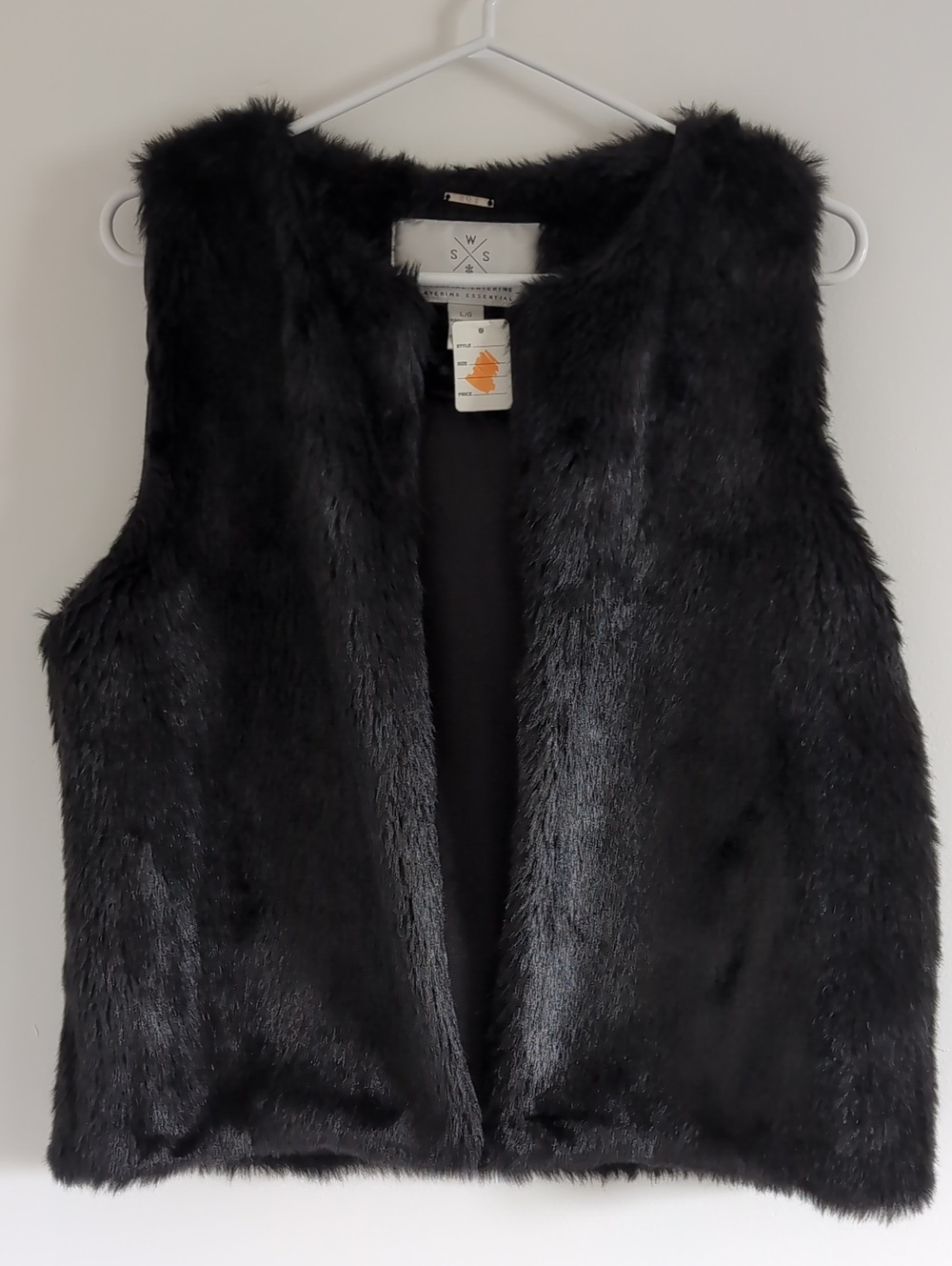 Black Faux Fur Sleeveless Vest